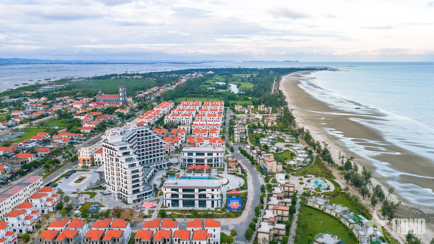 Quảng Ninh mở rộng không gian du lịch, tăng giá trị điểm đến